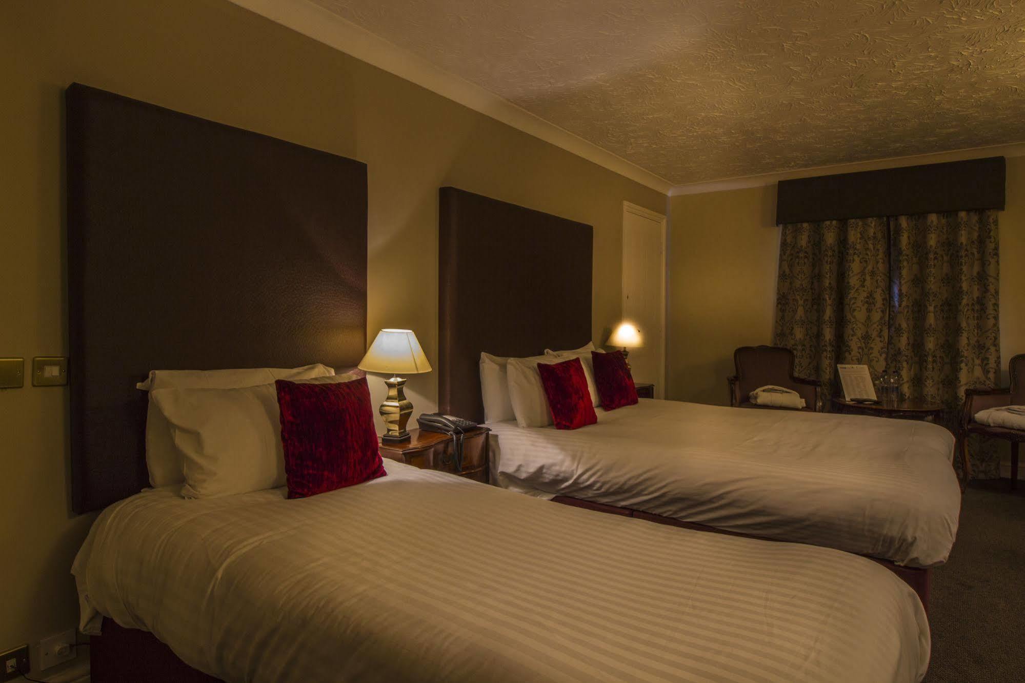 The Admiral Rodney Hotel, Horncastle, Lincolnshire Bagian luar foto